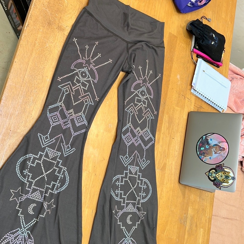 Teeki Flare Pants